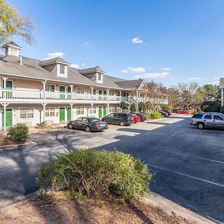 Hometowne Studios By Red Roof Atlanta Ne - Norcross South Zewnętrze zdjęcie